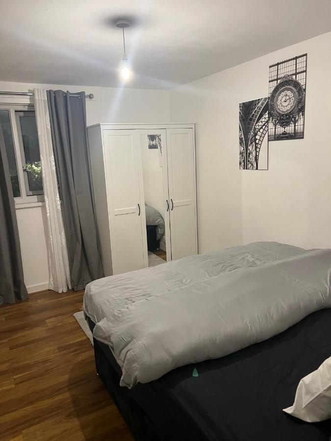 Accu Care Apartment London Exteriör bild